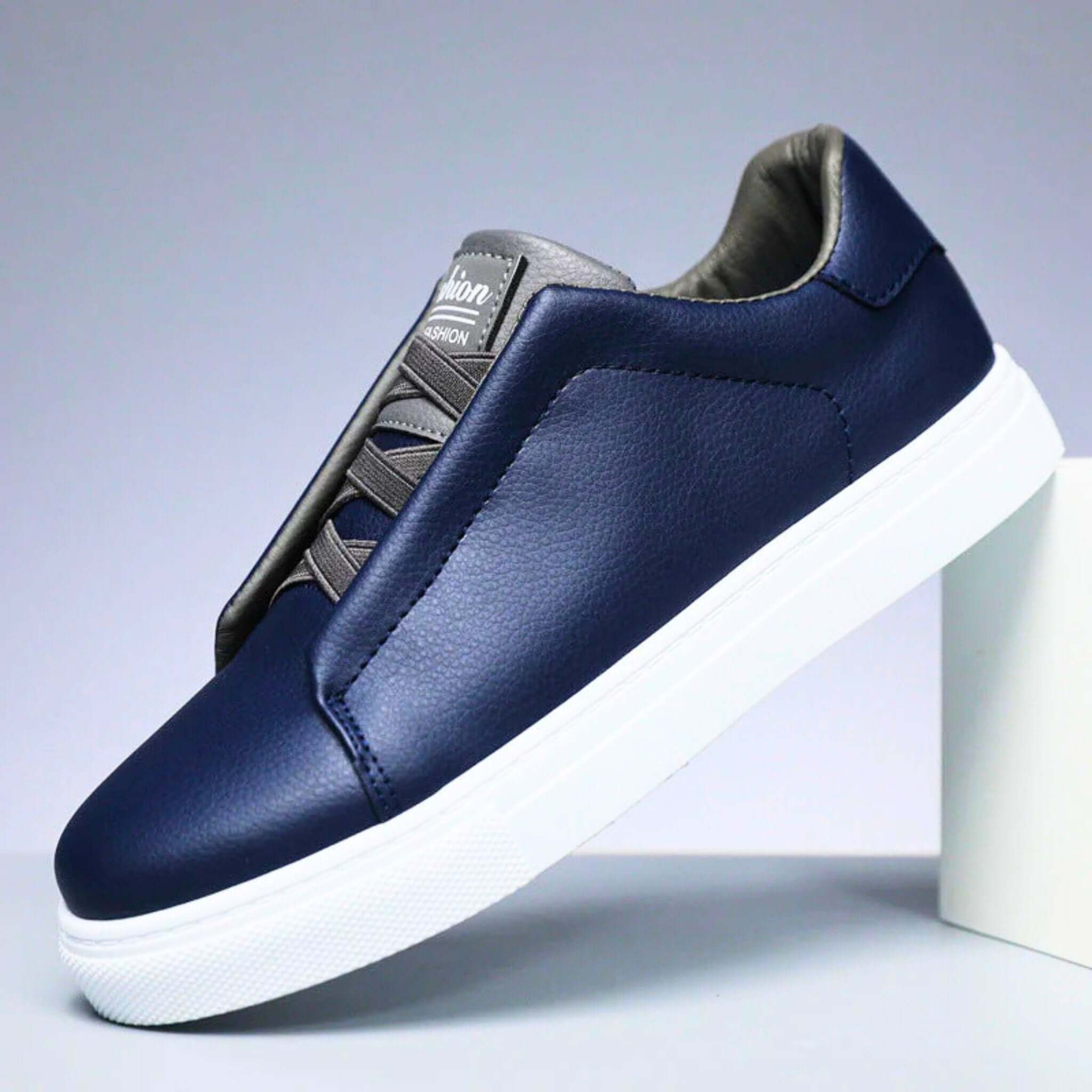 Mens Casual Sneaker | Navy White Low Top-1