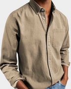 Men's long sleeve spread-collar weekend shirt