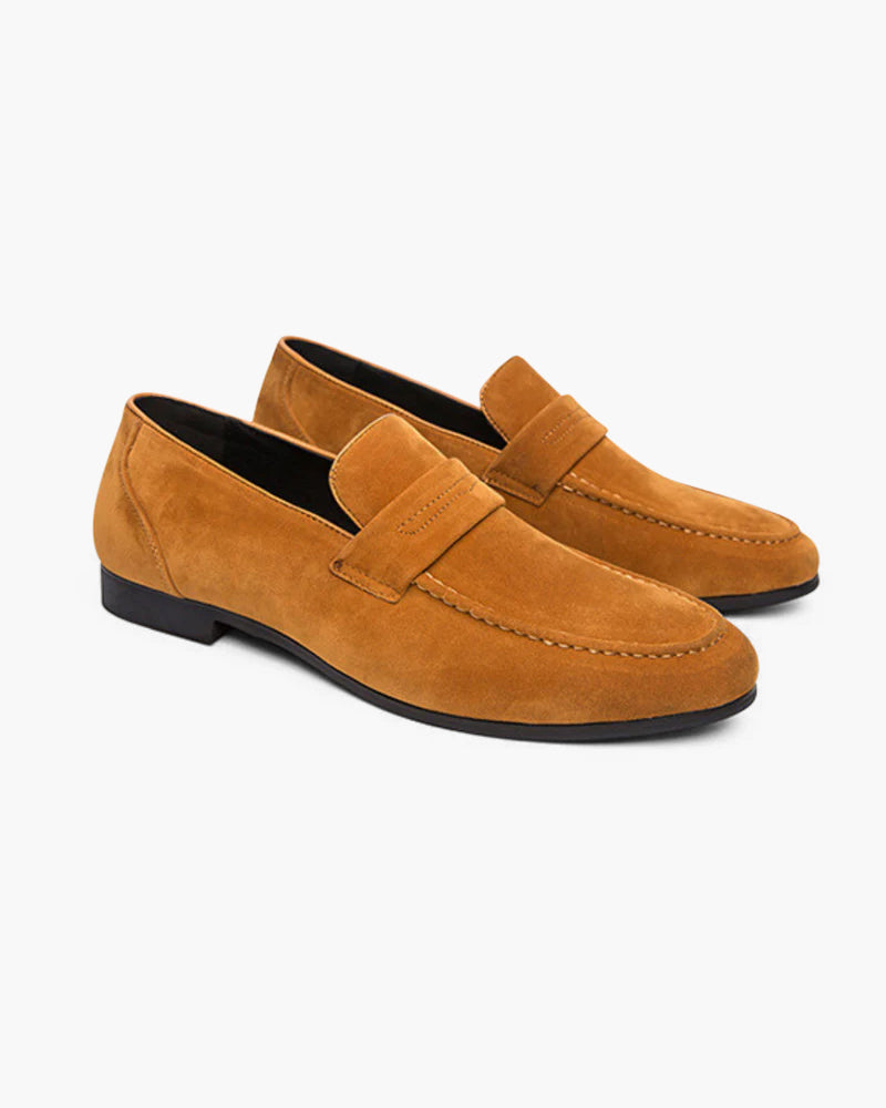 Men's penny loafers with moccasin seam and slip-on construction