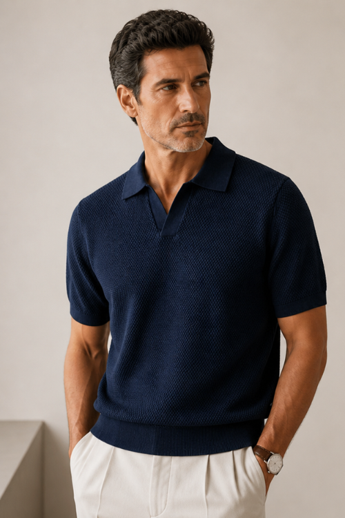 Men's short-sleeve polo shirt with textured knit and collar