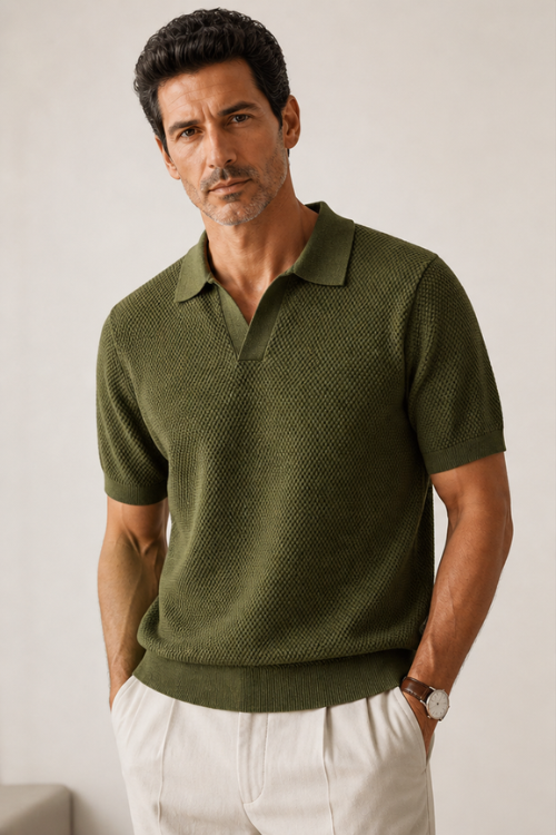 Men's short-sleeve polo shirt with textured knit and collar