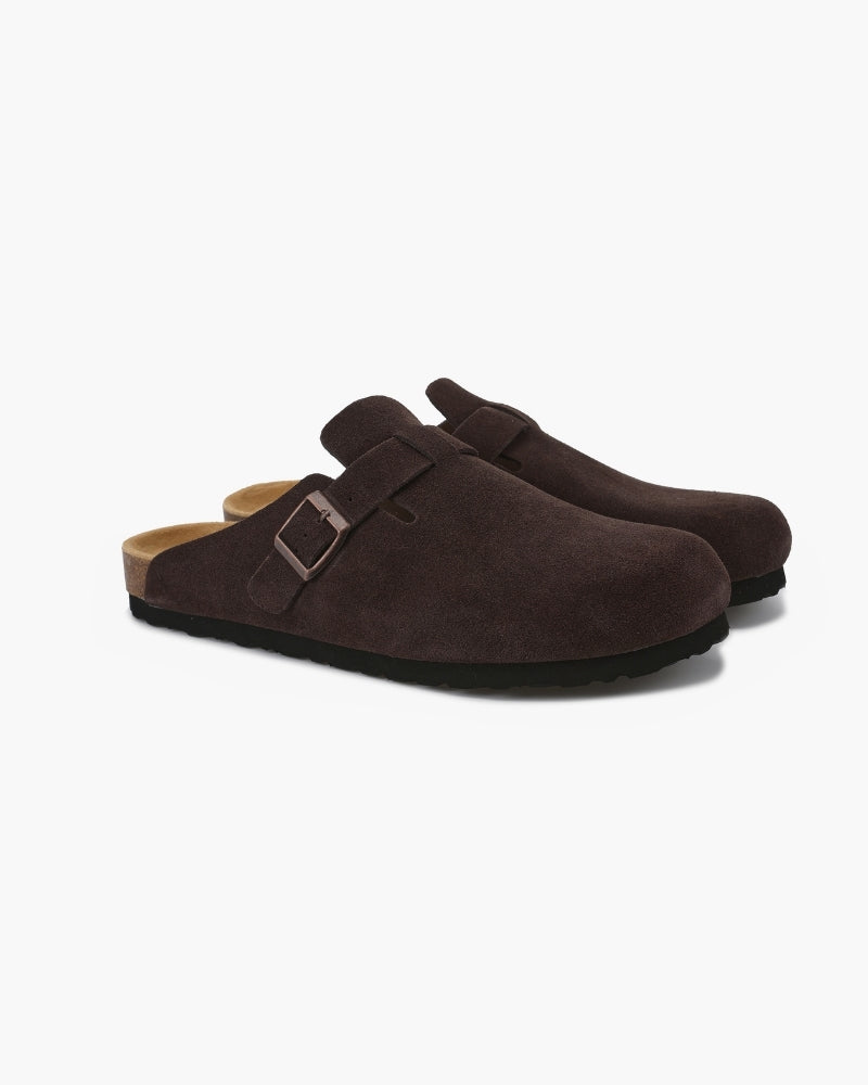 Men's slip-on clogs with low block heel