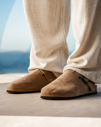Men's slip-on clogs with low block heel