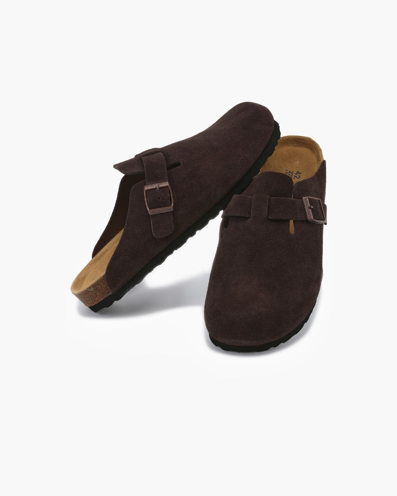 Men's slip-on clogs with low block heel