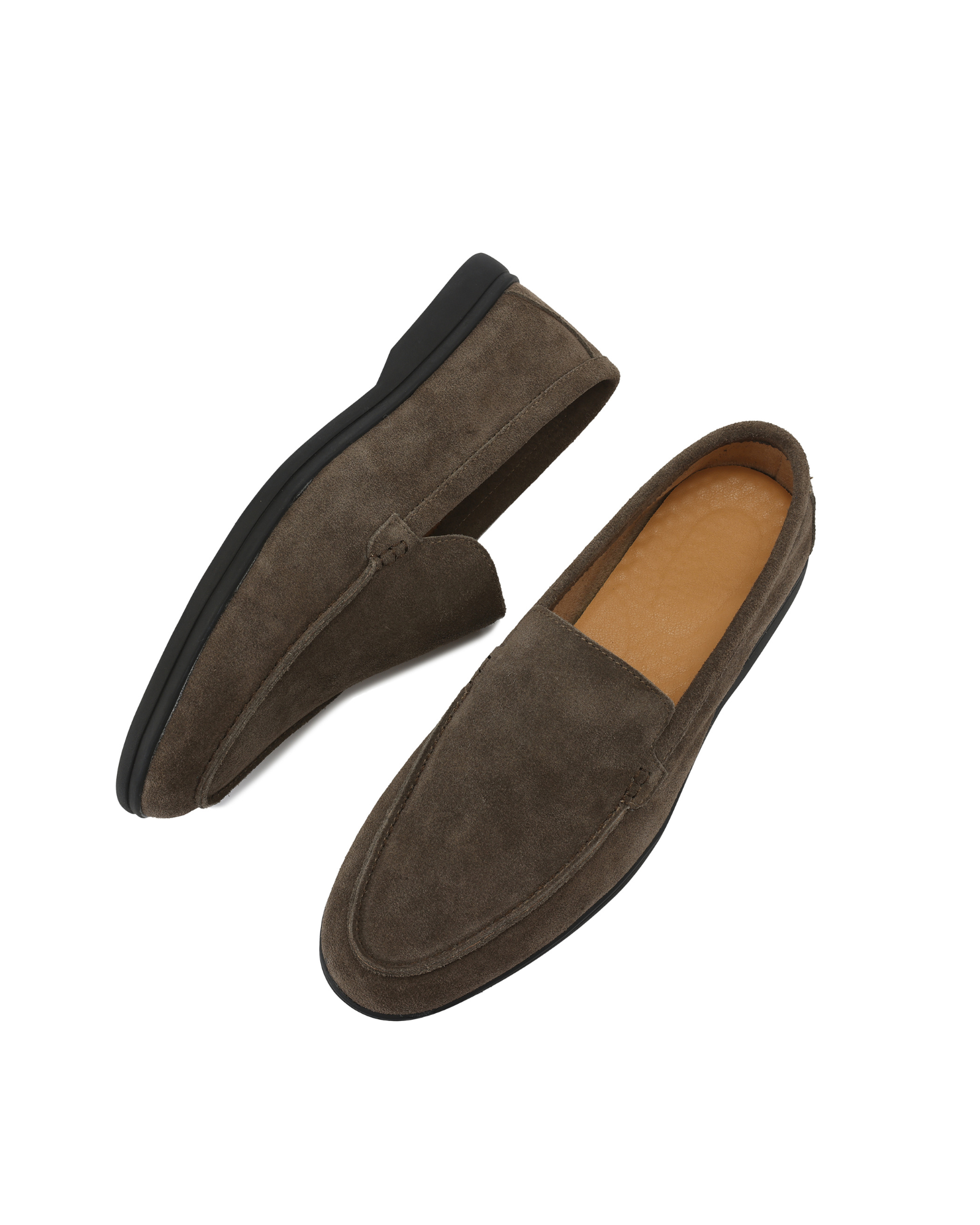 Men's slip-on loafers with black soles