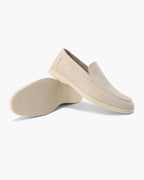 Men's slip-on loafers with moccasin toe