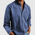 Men's spread-collar button-front weekend shirt