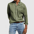 Men's spread-collar button-front weekend shirt