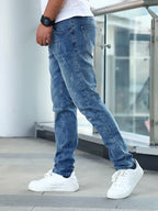 Men's straight leg washed weekend jeans