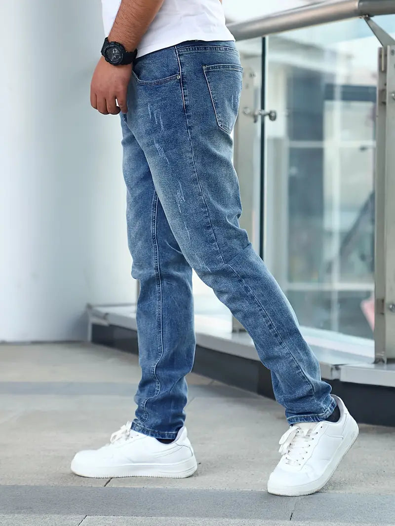 Men's straight leg washed weekend jeans
