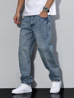Men's straight leg wide-fit weekend jeans