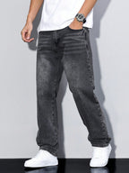 Men's straight leg wide-fit weekend jeans