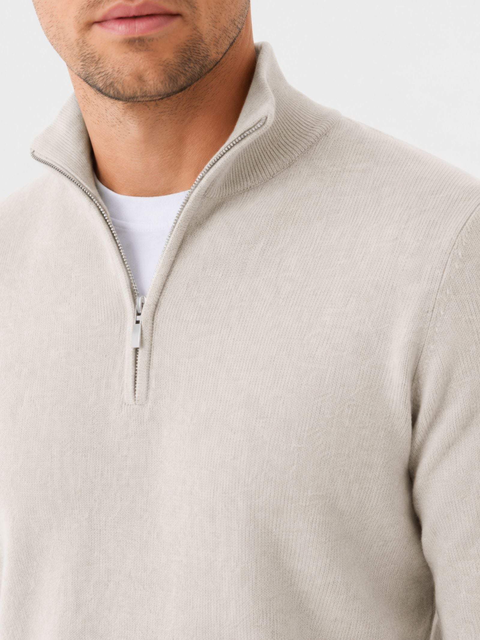 Men's zip-front long sleeve autumn sweater