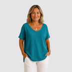 Women's oversized v-neck weekend t-shirt