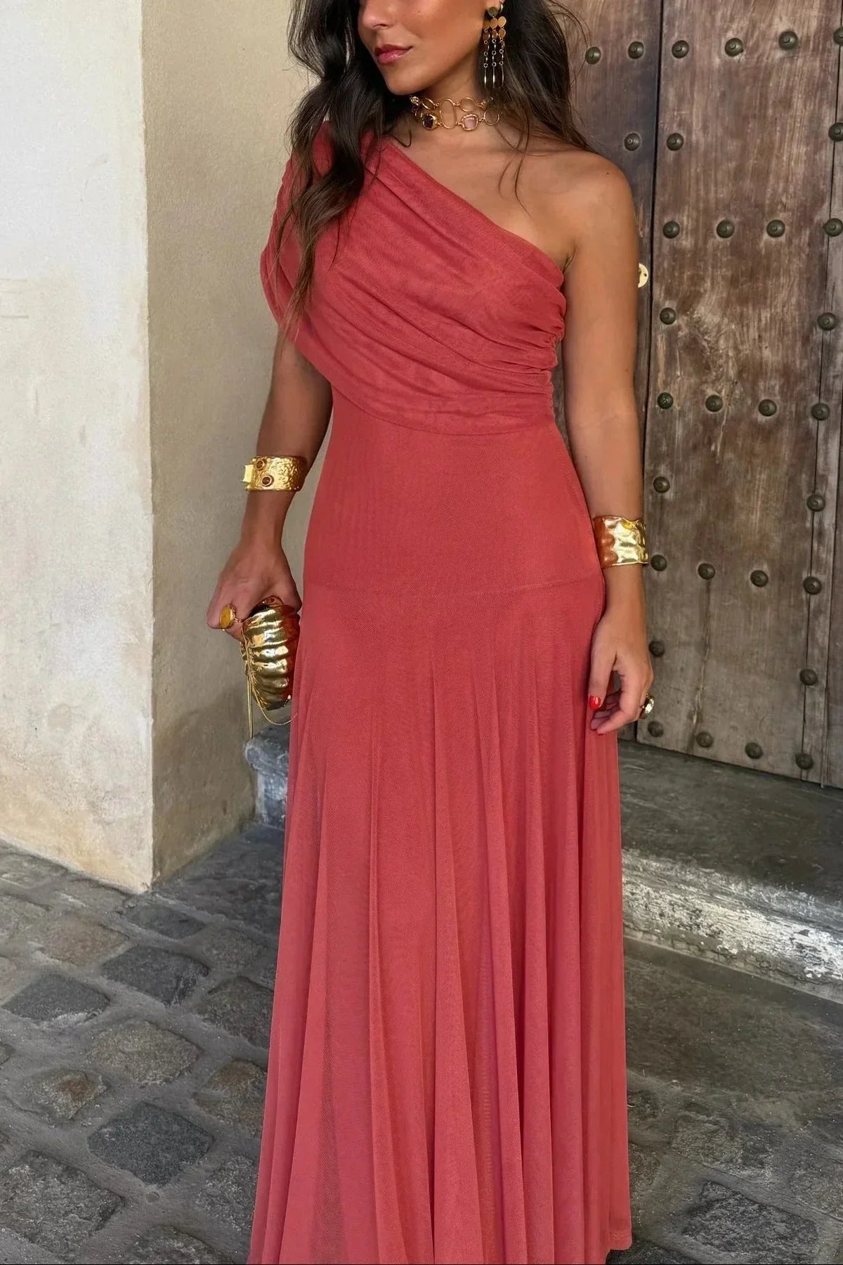 Women's pleated one-shoulder maxi dress