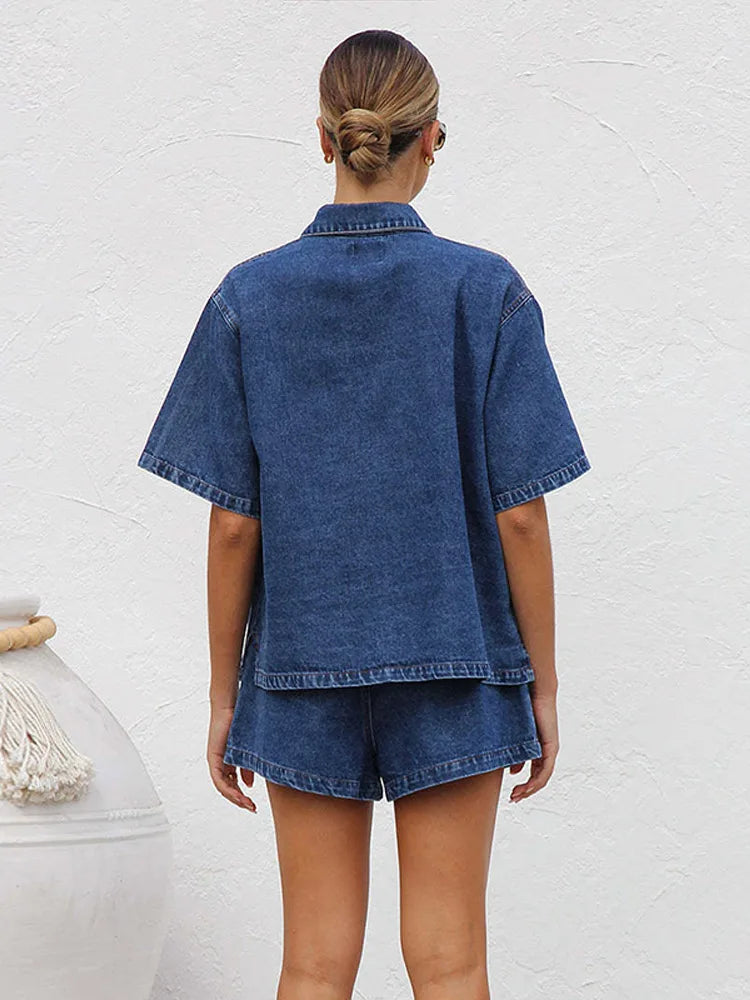 Women's short sleeve button-front two-piece set
