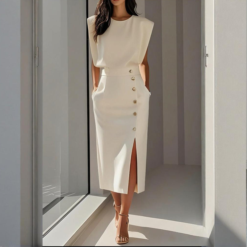 Women's sleeveless midi office dress