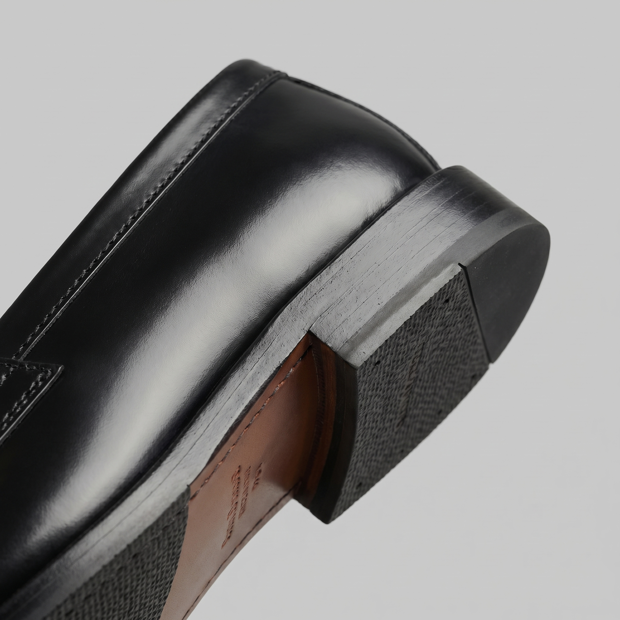 Women's slip-on office penny loafers