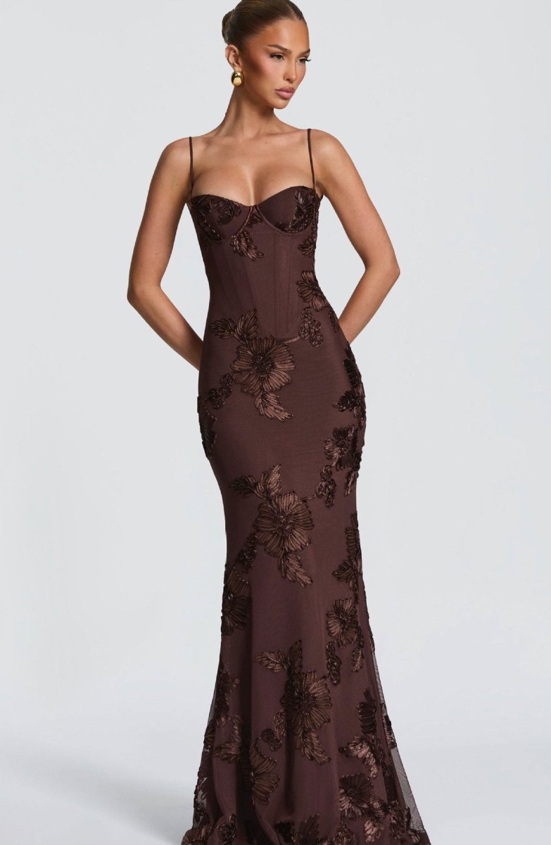 Women's sweetheart-neck floral appliqué evening dress