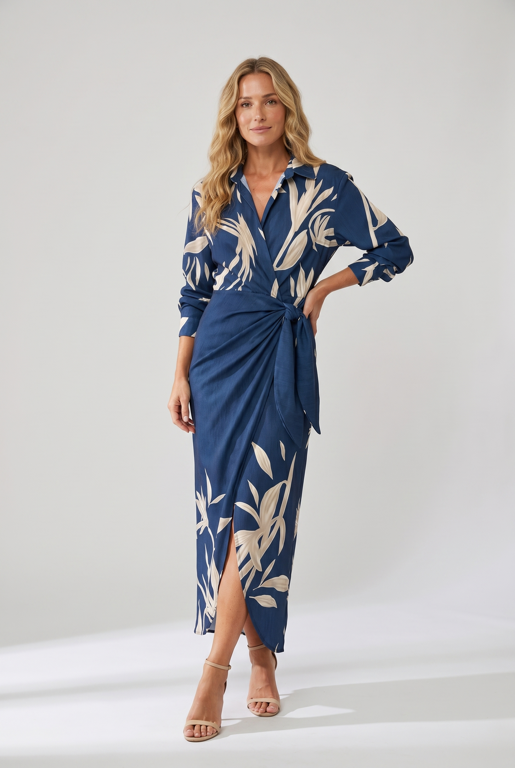 Women's wrap v-neck maxi vacation dress